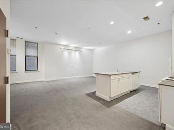 1001 Chestnut Street