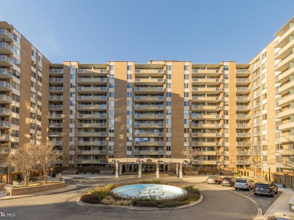 3001 Veazey Terrace NW 520, Washington DC 20008