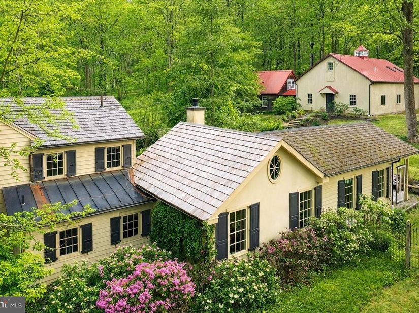 6338 Old Carversville Road, Carversville PA 18913