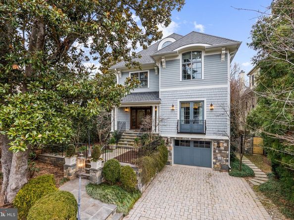 2215 King Place NW, Washington DC 20007