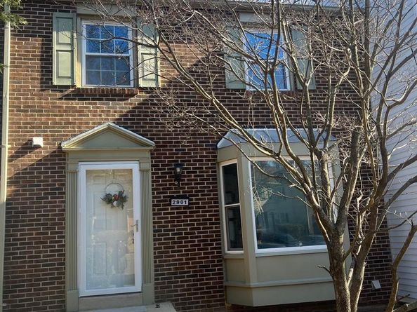 2901 Everleigh Way, Fairfax VA 22031