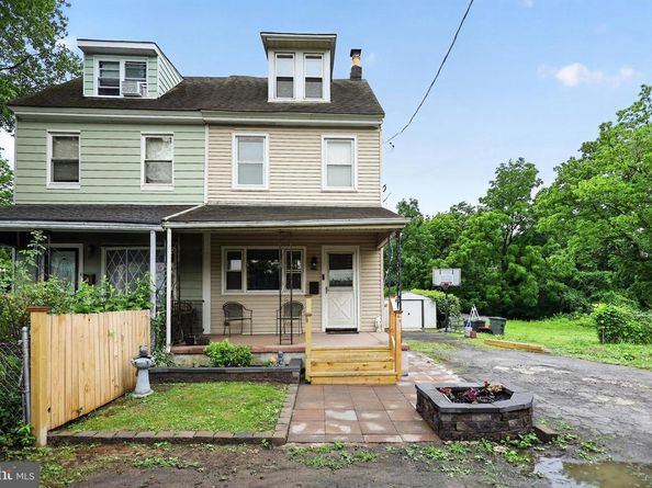 8 Blakiston Lane, Philadelphia PA 19136