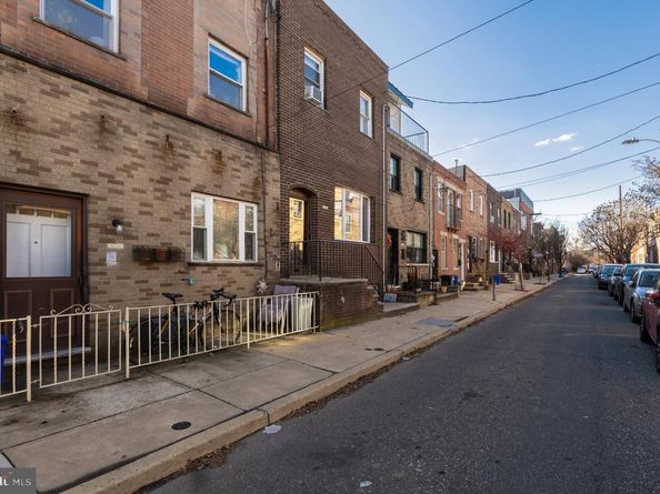 910 Mountain Street, Philadelphia PA 19148