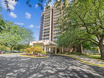 7401 Westlake Terrace