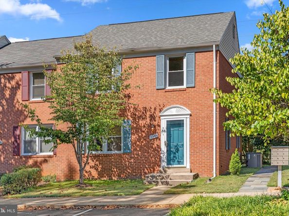 9329 Bentridge Avenue, Potomac MD 20854