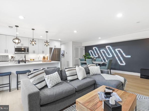 616 Quebec Place NW 1, Washington DC 20010