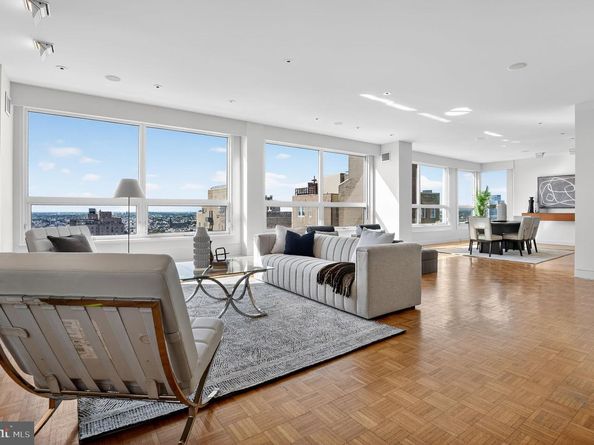 1820 Rittenhouse Square 1802, Philadelphia PA 19103