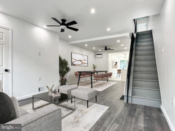 2040 S Norwood Street