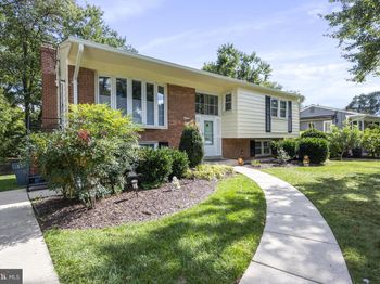 2415 Jackson Parkway