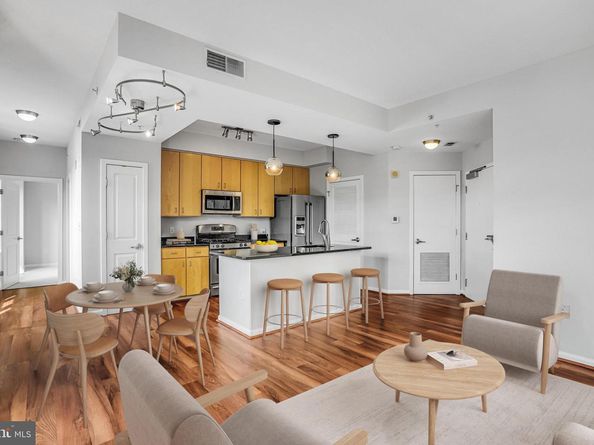 1001 L Street NW 811, Washington DC 20001