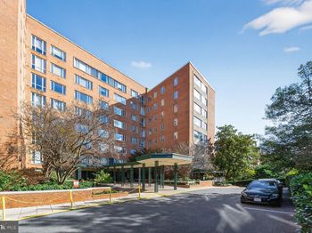 4301 Massachusetts Avenue NW