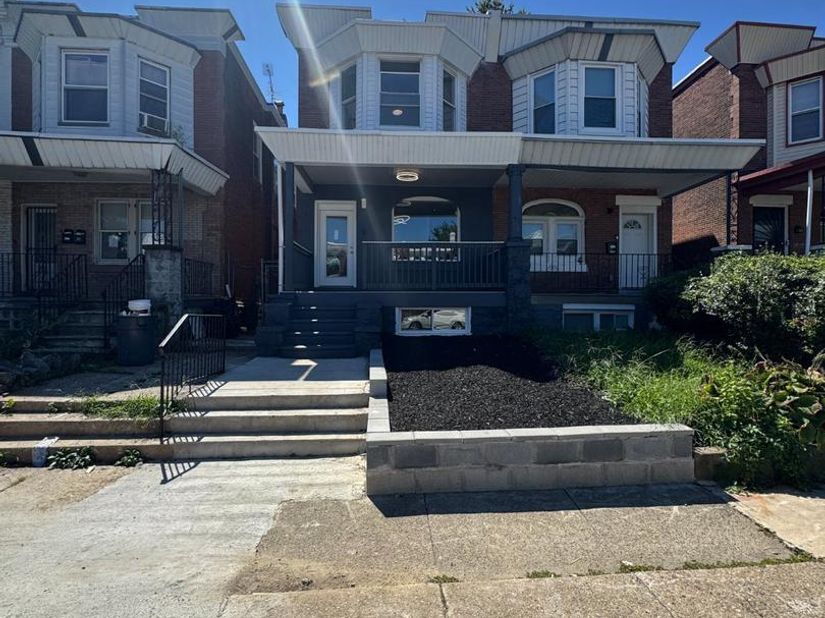 5024 Chestnut Street, Philadelphia PA 19139