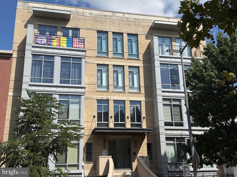 435 R Street NW 101, Washington DC 20001