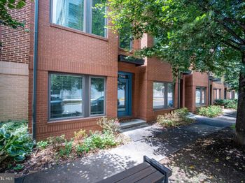 2908 Penny Lane