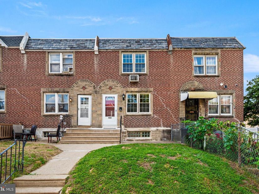 4256 M Street, Philadelphia PA 19124