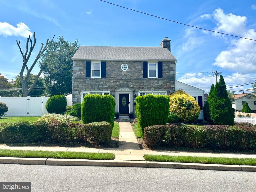 924 Penn Avenue, Drexel Hill PA 19026