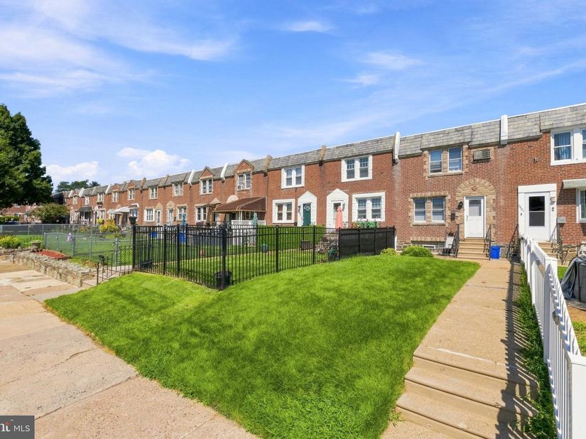 3433 Decatur Street, Philadelphia PA 19136