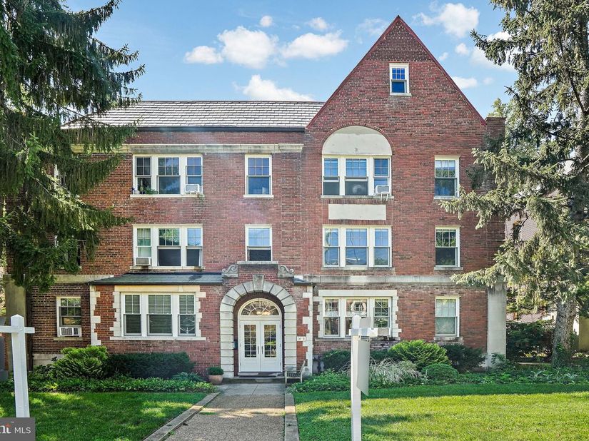 3018 Porter Street NW 201, Washington DC 20008