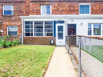 404 36TH Street NE