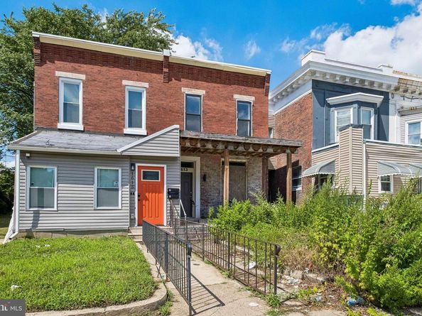 1613 W Erie Avenue, Philadelphia PA 19140