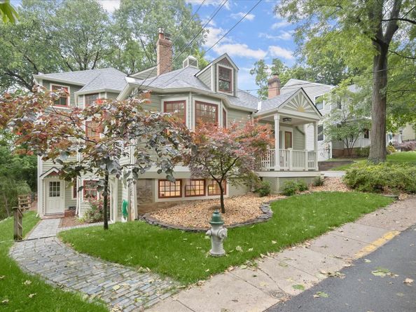 6004 Princeton Avenue, Glen Echo MD 20812
