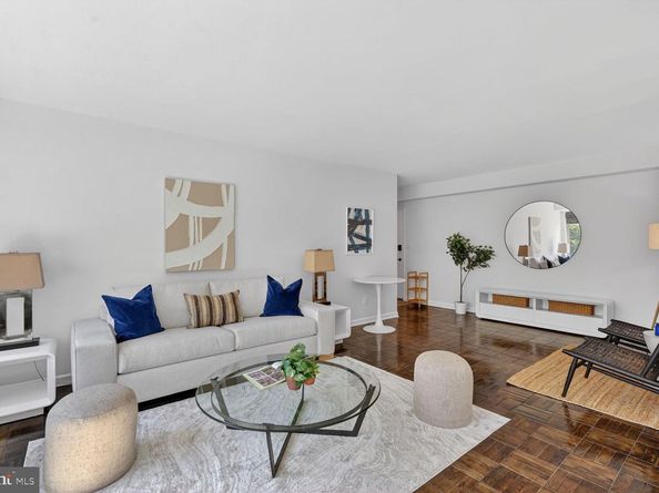 4301 Massachusetts Avenue NW 2006, Washington DC 20016