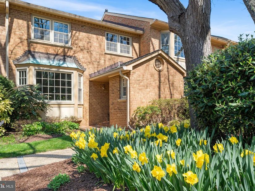7308 Aynsley Lane, Mclean VA 22102