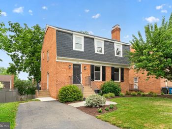 1240 Pine Hill Road