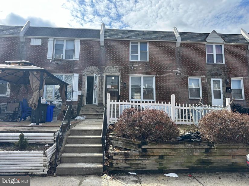632 E Carver Street, Philadelphia PA 19120
