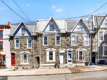 112 Hermit Street