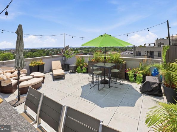 1021 N Garfield Street 913, Arlington VA 22201