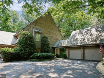 700 Belgrove Road