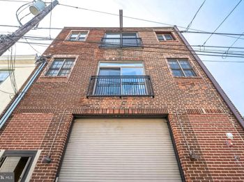 207 Rector Street