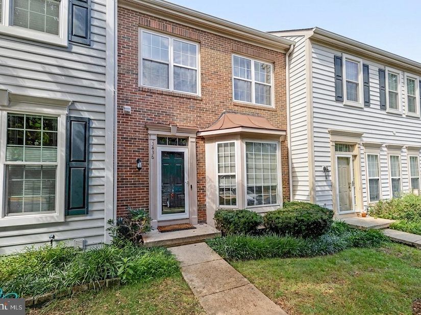 5438 Summer Leaf Lane, Alexandria VA 22312