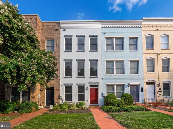 909 5TH Street SE, Washington DC 20003