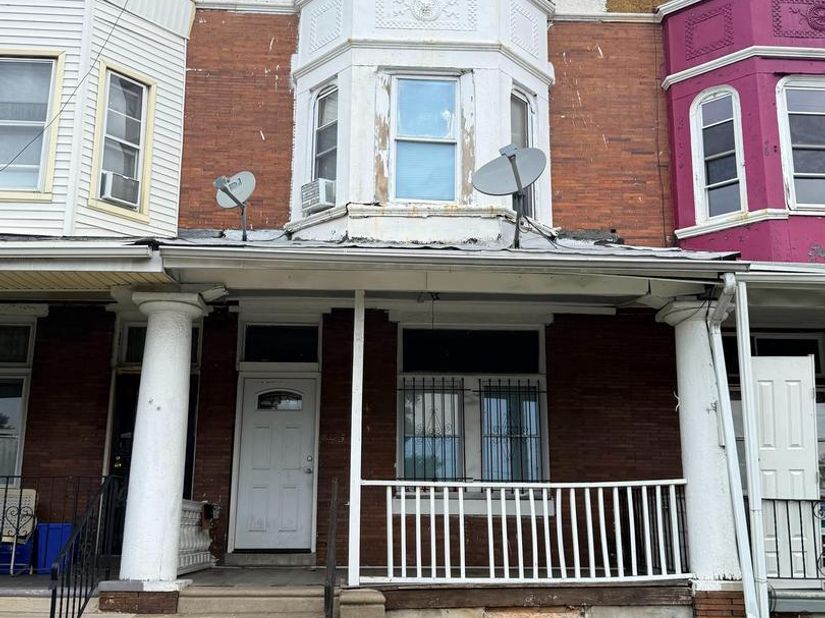 1425 W Cayuga Street, Philadelphia PA 19140