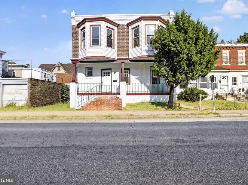 11 S 3rd Street, Darby PA 19023