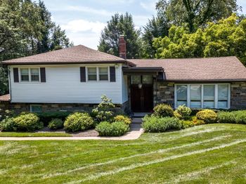 616 Oak Shade Avenue