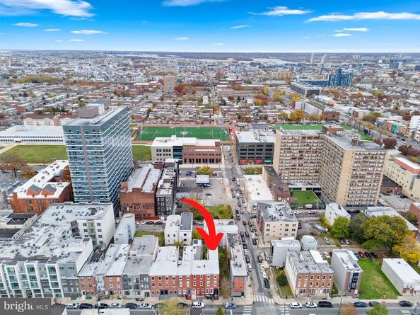 1305 N 15TH Street, Philadelphia PA 19121