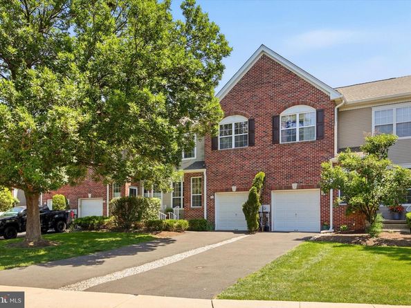 53 Dispatch Drive, Washington Crossing PA 18977