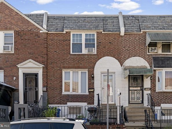 3902 Elsinore Street, Philadelphia PA 19124