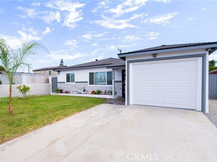 20408 Clarkdale, Lakewood CA 90715