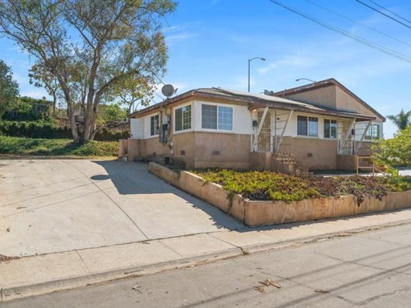 2101 Drescher Street, San Diego CA 92111