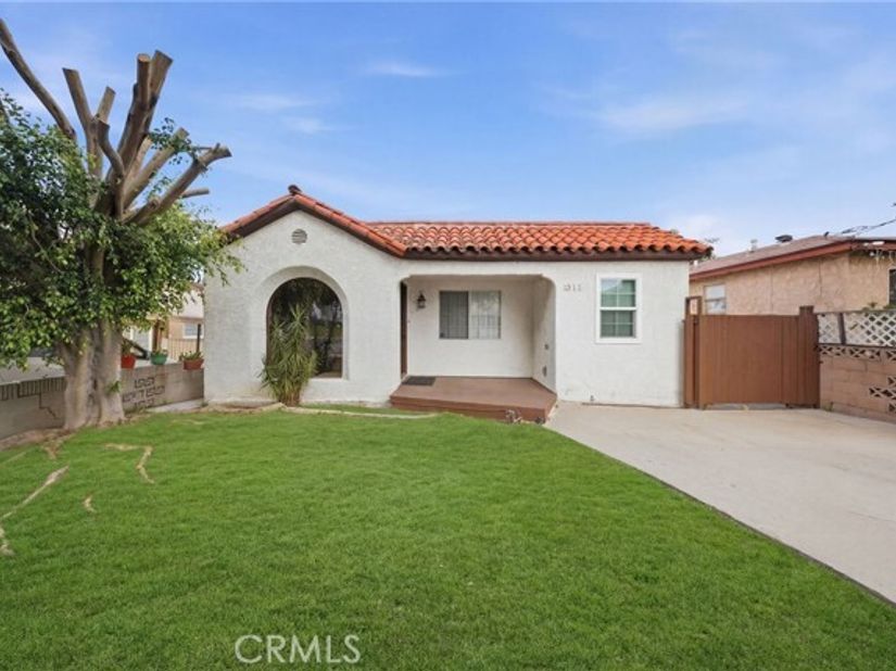 1311 W R, Wilmington (los Angeles) CA 90744