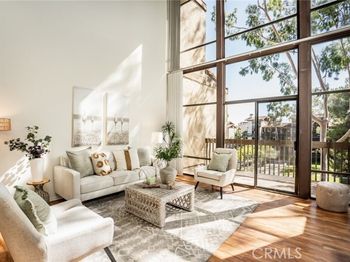 7316 N Marina Pacifica
