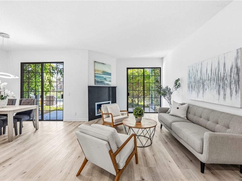 8192 Sandcove Cir 106, Huntington Beach CA 92646