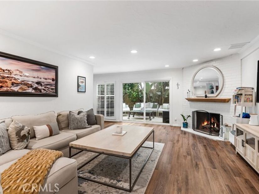 1741 Tustin Avenue 1A, Costa Mesa CA 92627