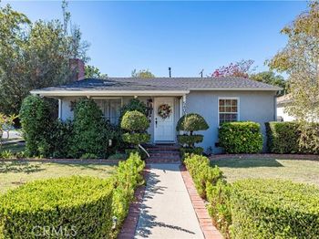 5403 E Daggett