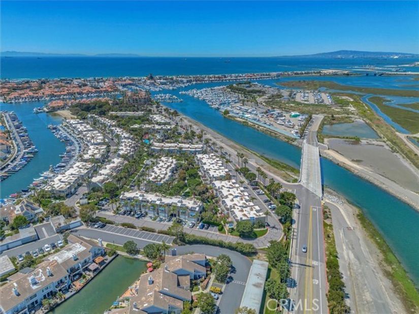 3393 Tempe, Huntington Beach CA 92649