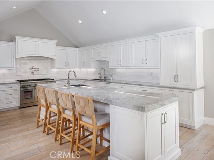 16001 Santa Barbara, Huntington Beach CA 92649